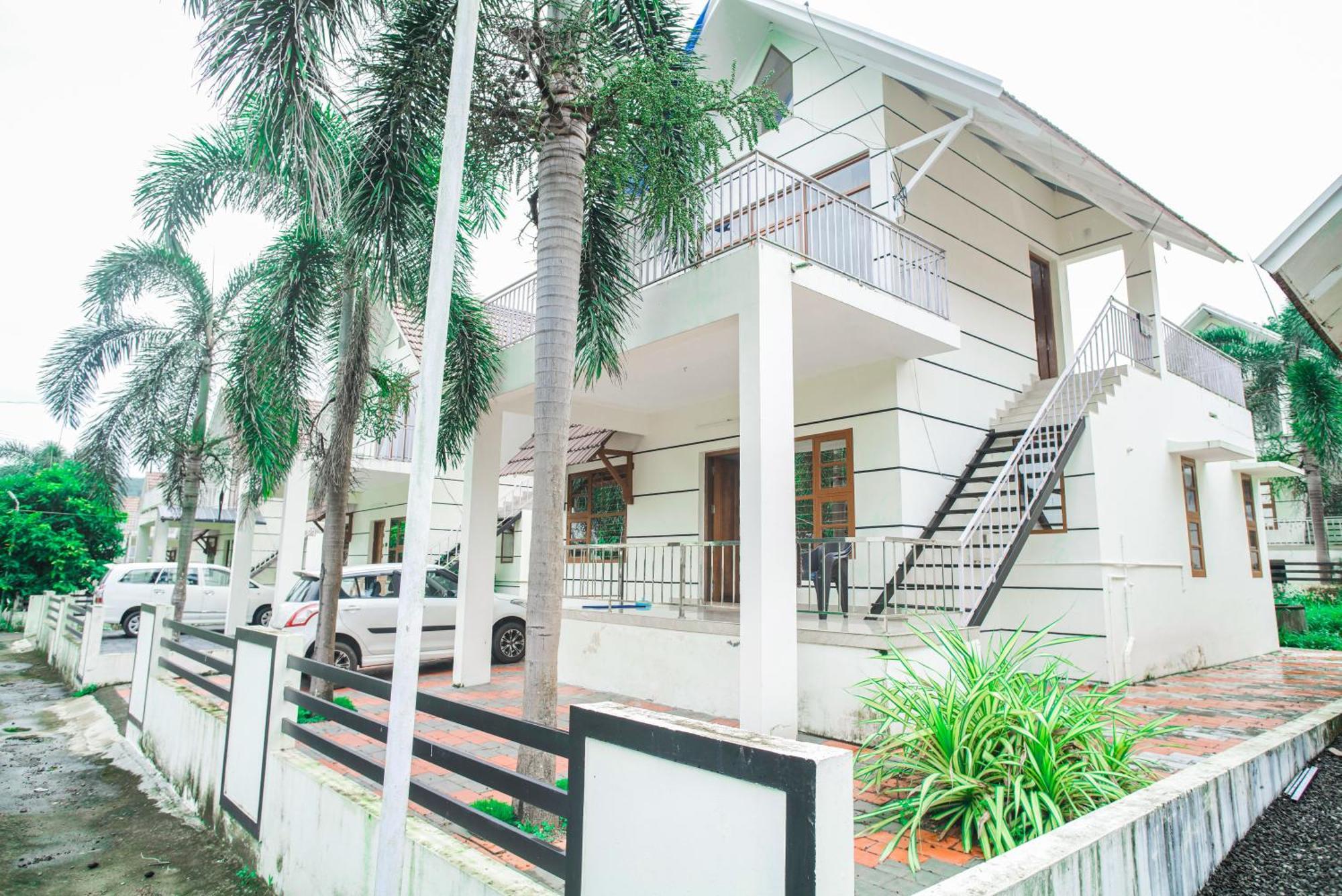 Skyview Villa Athirappilly Bagian luar foto