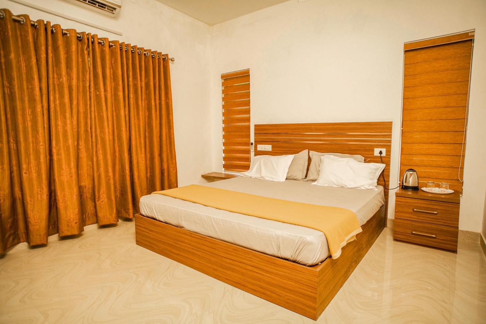 Skyview Villa Athirappilly Bagian luar foto